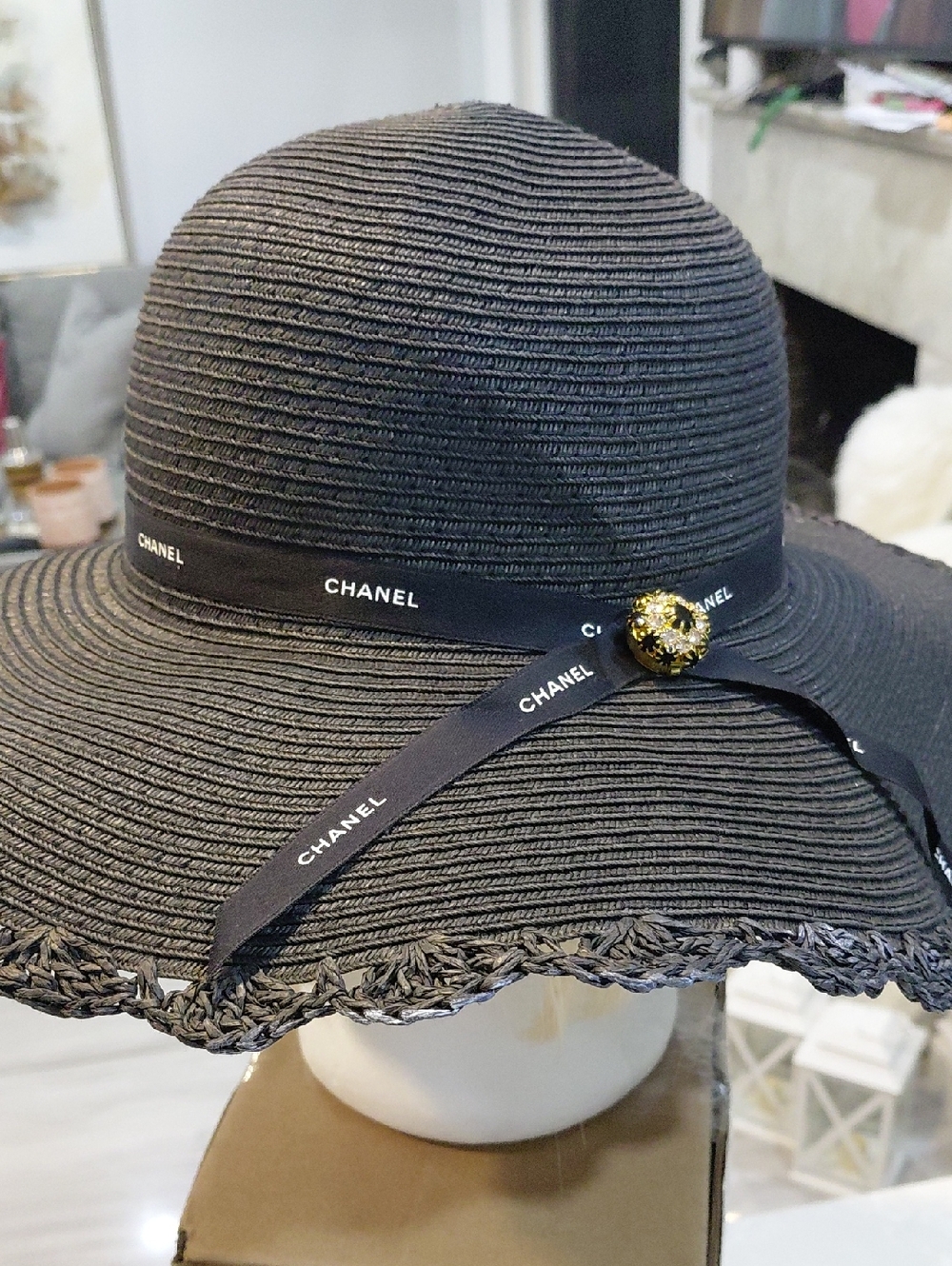 No Brand Chanel Black Wide-Brim Straw Sun Hat with Ribbon and Charm